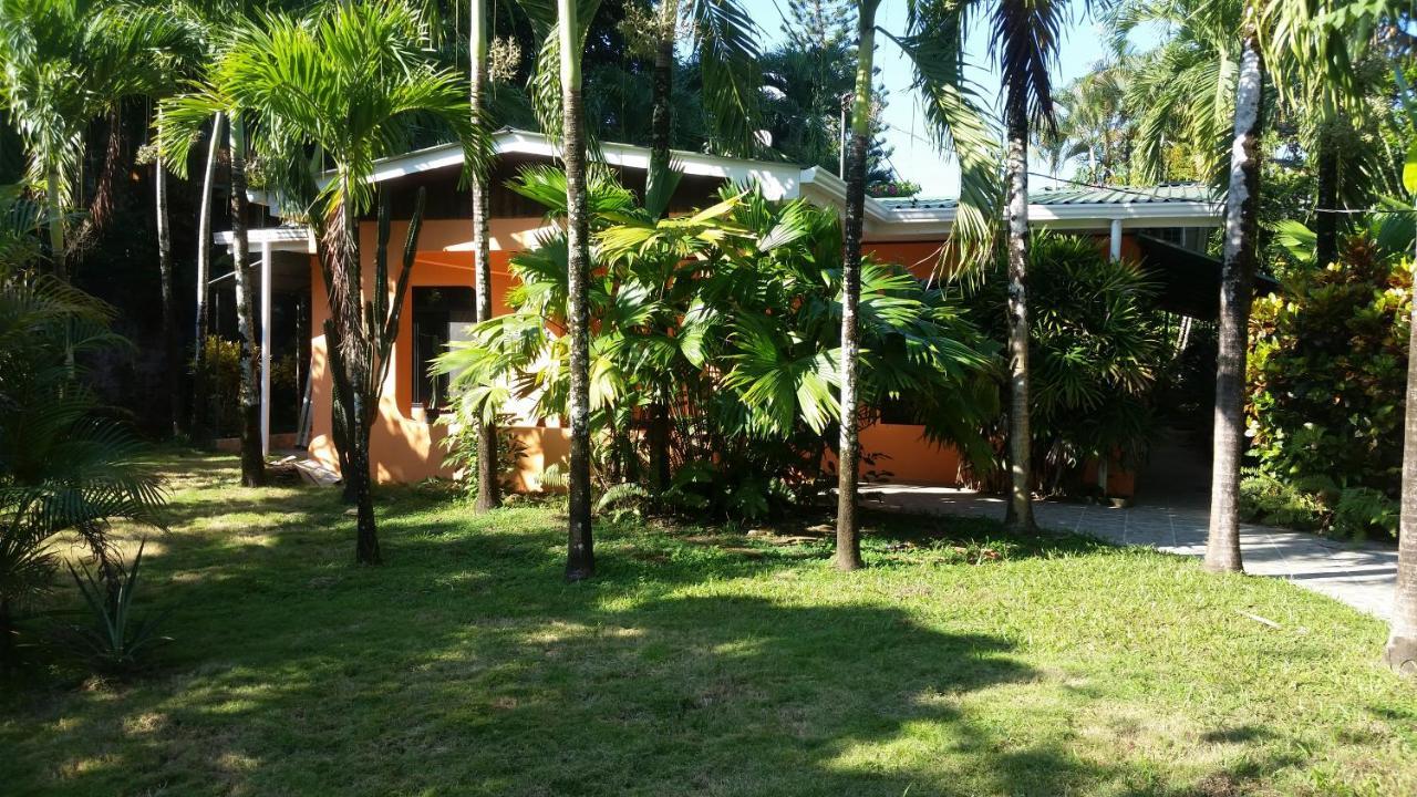 Embassy House Bed & Breakfast Puerto Jimenez Exterior photo